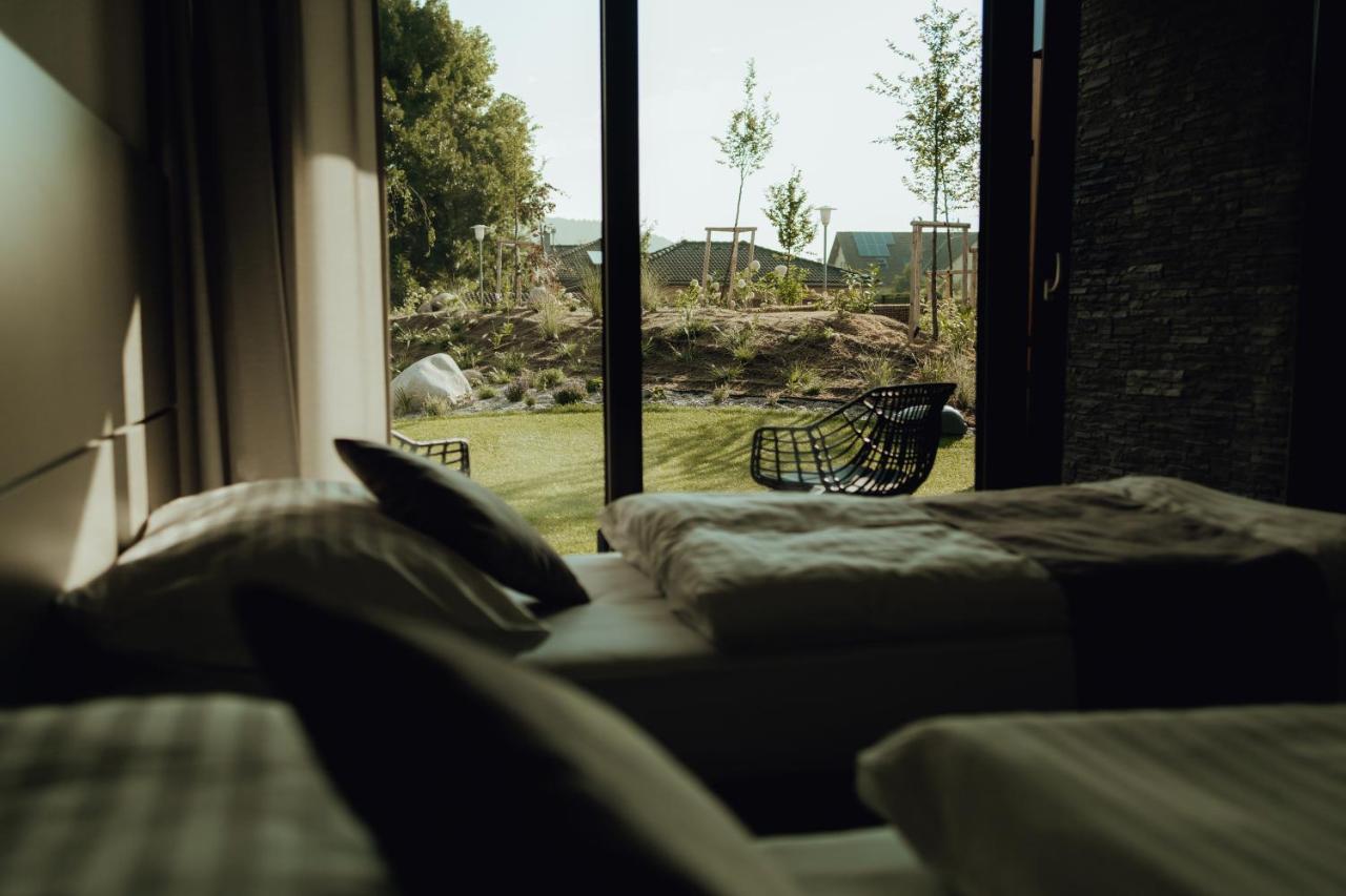 Hotel Resort Lovecka Basta Страконице Экстерьер фото